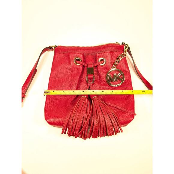Michael Kors Camden Drawstring Crossbody Bag in Fire Engine Red - Like New! - Picture 8 of 8
